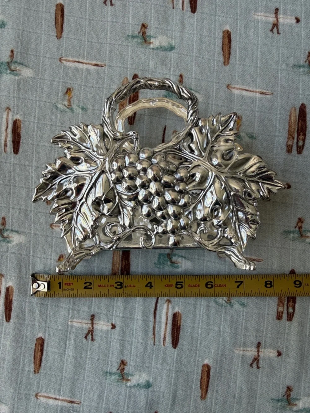 Silver-Plated Grapevine Napkin Holder - Elegant Silver Finish